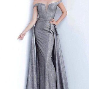 Jovani *NEW* Size 20 Overskirt Silver/Gray